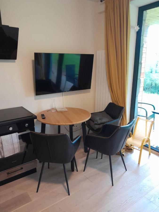 Apartmán pod Jasanem Hojsova Stráž Brčálník Zelezna Ruda Exterior foto